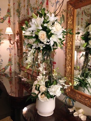 Wedding Ladies Room Arrangement Upper Darby Polites Florist, Springfield Polites Florist