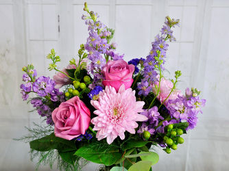 Lavender Twist Upper Darby Polites Florist, Springfield Polites Florist