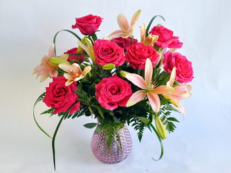 Pretty In Pink Upper Darby Polites Florist, Springfield Polites Florist
