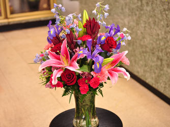 Stunningly Beautiful Bouquet Upper Darby Polites Florist, Springfield Polites Florist