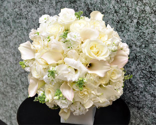 Thomsen Wedding Bride's Bouquet Upper Darby Polites Florist, Springfield Polites Florist